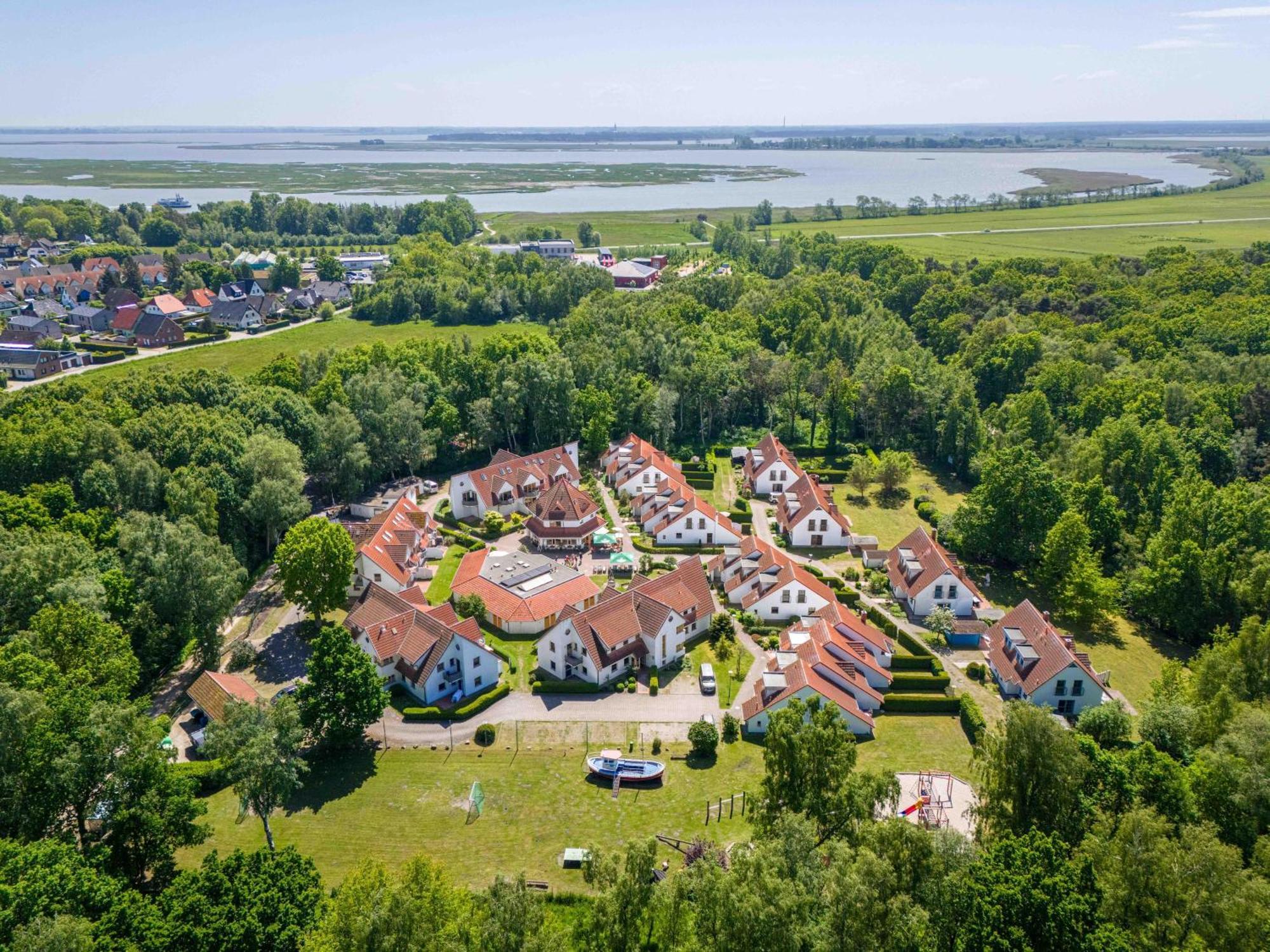 Ferienpark Freesenbruch Wohnung 2 6 - Windrose Zingst Luaran gambar
